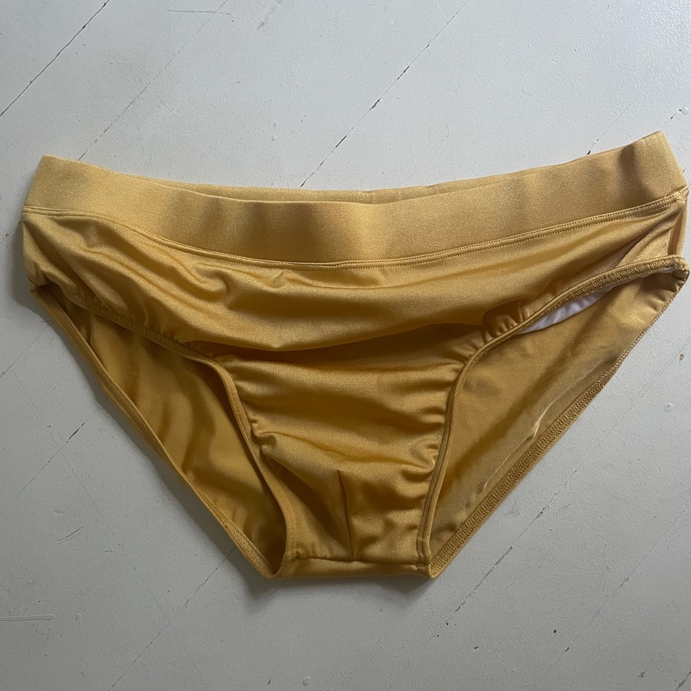 Charlie by MZ square cut bathing suit/bikini in gold. Size XL.